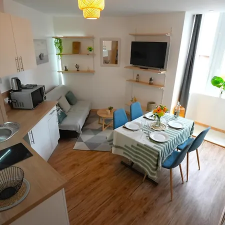 Au Coeur Du Mans Apartment